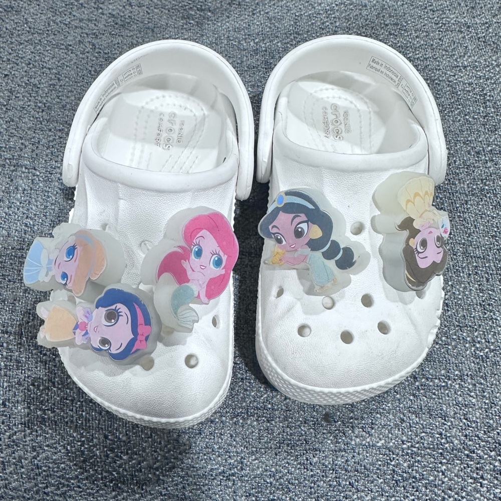 Disney crocs